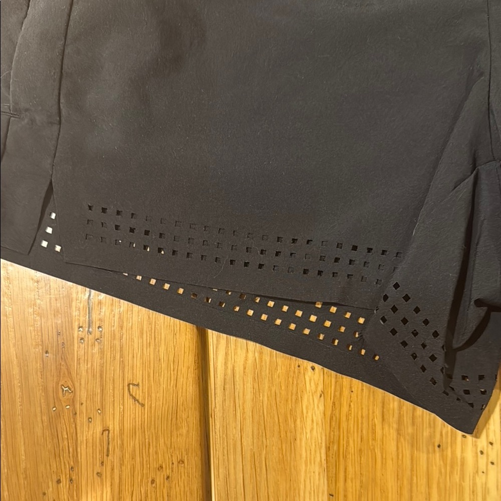 Athleta Black Relaxed Shorts - Picture 7 of 13